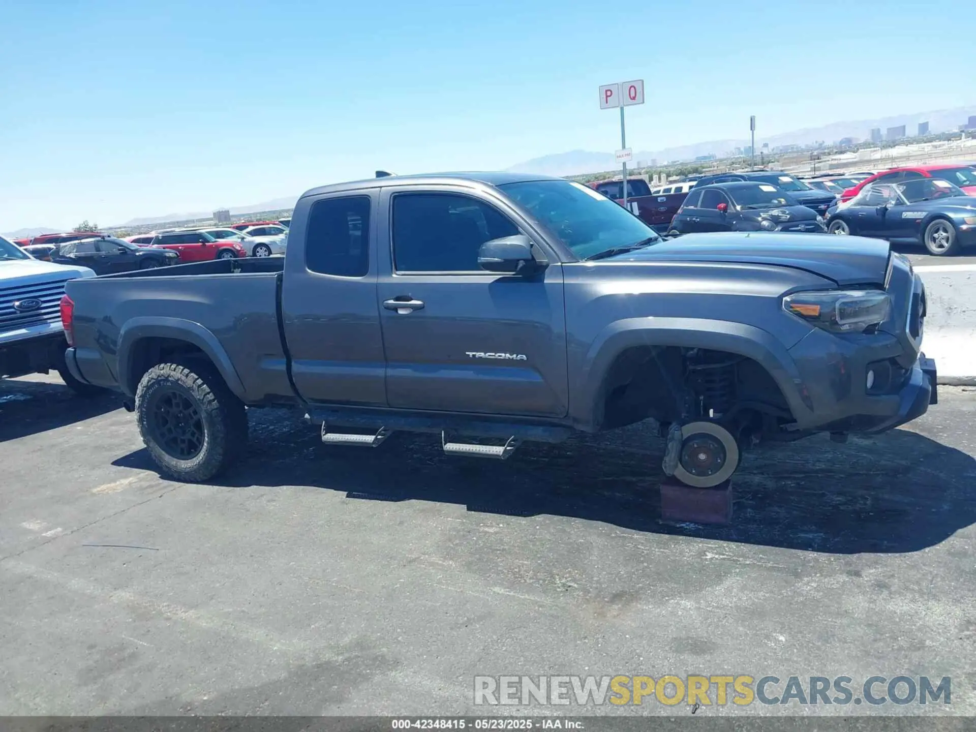 13 Photograph of a damaged car 3TYRZ5CN0MT008088 TOYOTA TACOMA 2021