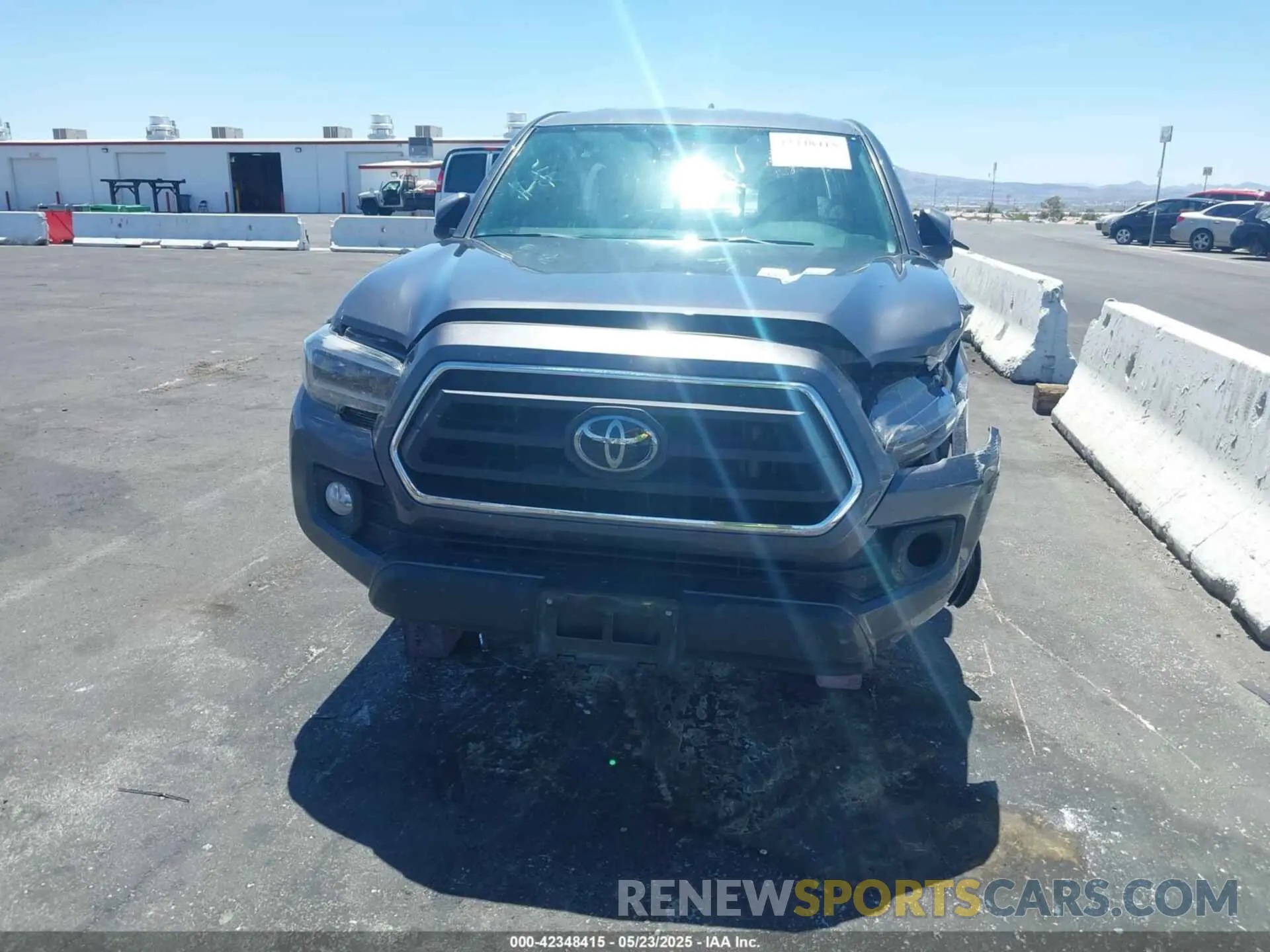 6 Photograph of a damaged car 3TYRZ5CN0MT008088 TOYOTA TACOMA 2021