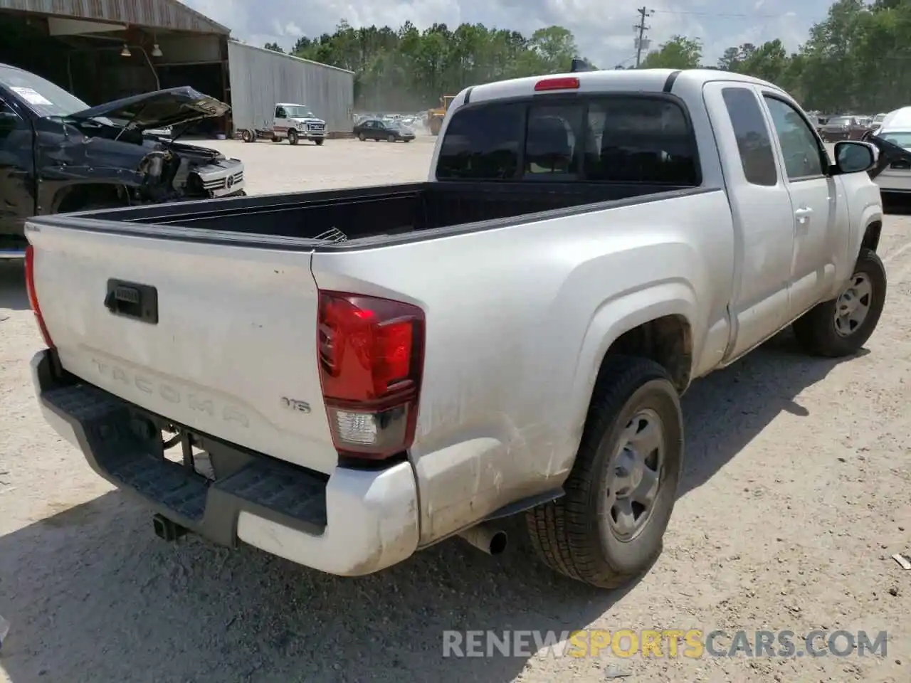 4 Photograph of a damaged car 3TYRZ5CN1MT006821 TOYOTA TACOMA 2021