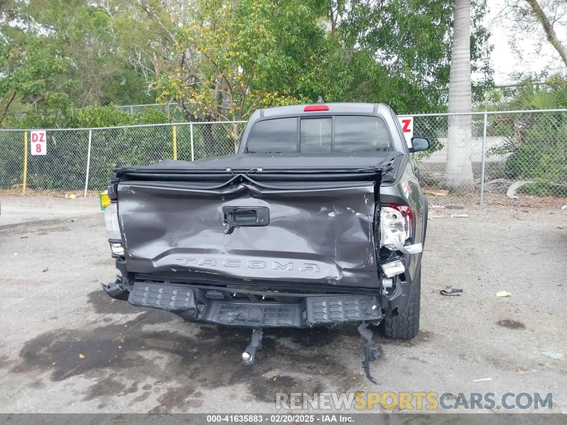 15 Photograph of a damaged car 3TYRZ5CN9MT007926 TOYOTA TACOMA 2021