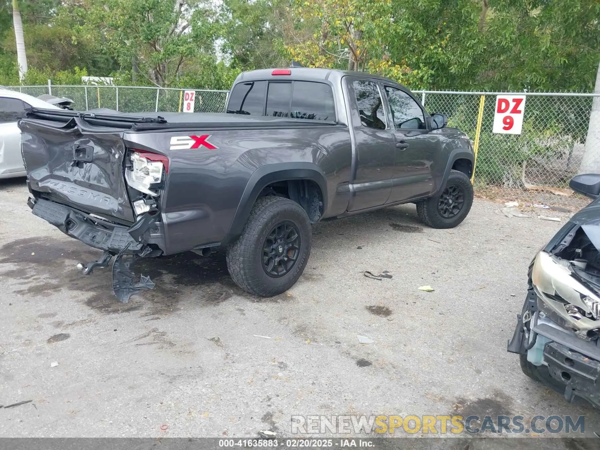 4 Photograph of a damaged car 3TYRZ5CN9MT007926 TOYOTA TACOMA 2021