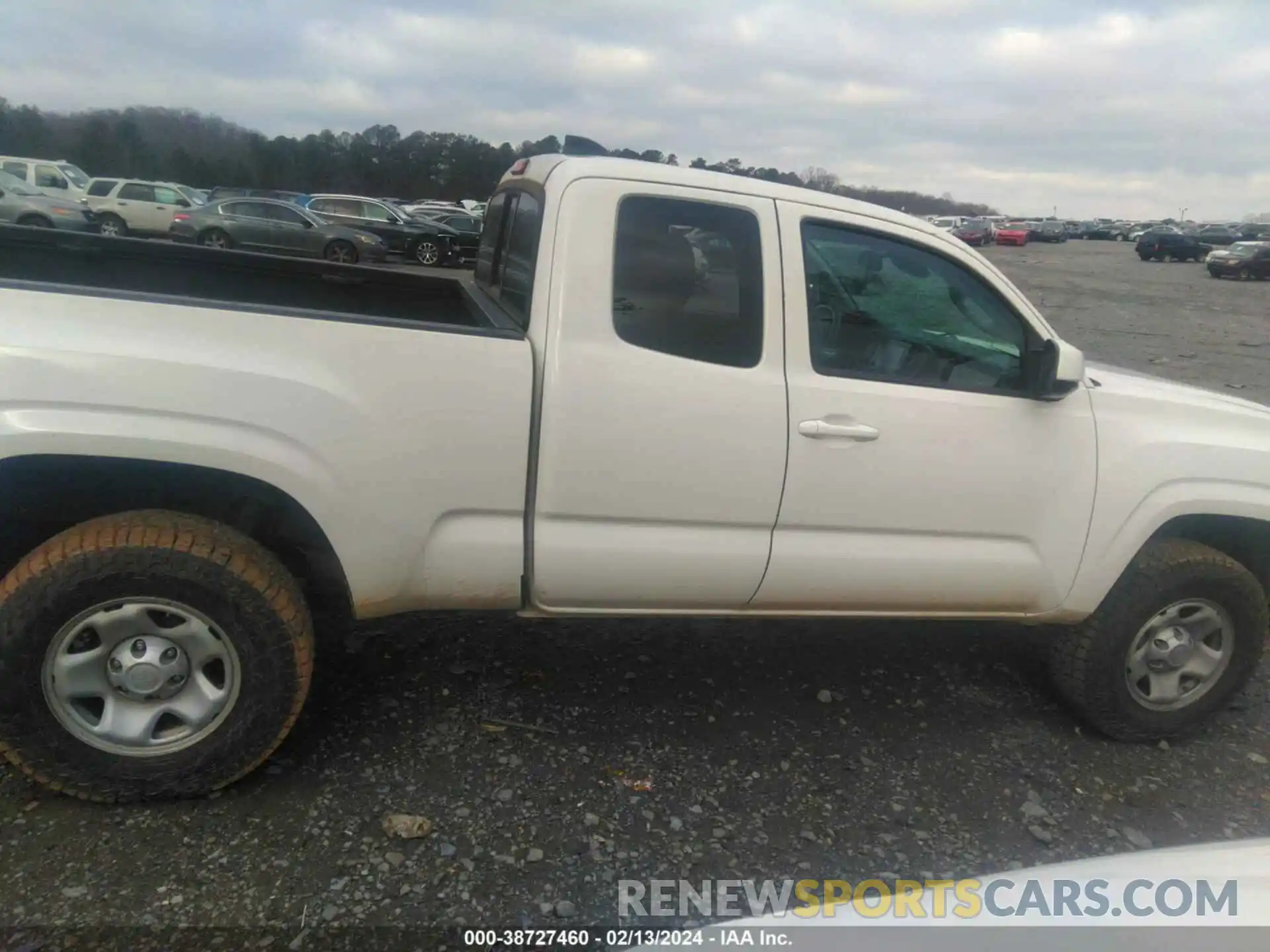 13 Photograph of a damaged car 3TYSX5EN0MT006944 TOYOTA TACOMA 2021