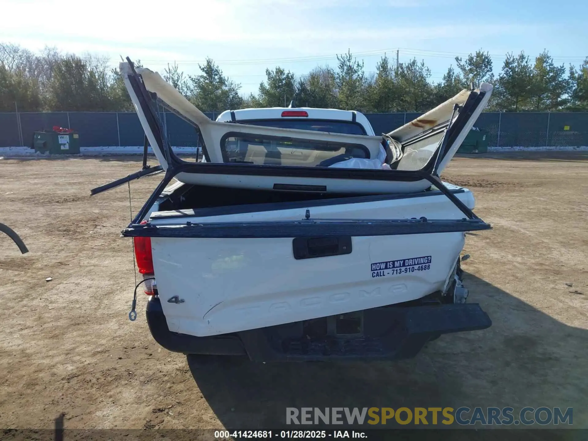 17 Photograph of a damaged car 3TYSX5EN8MT009929 TOYOTA TACOMA 2021