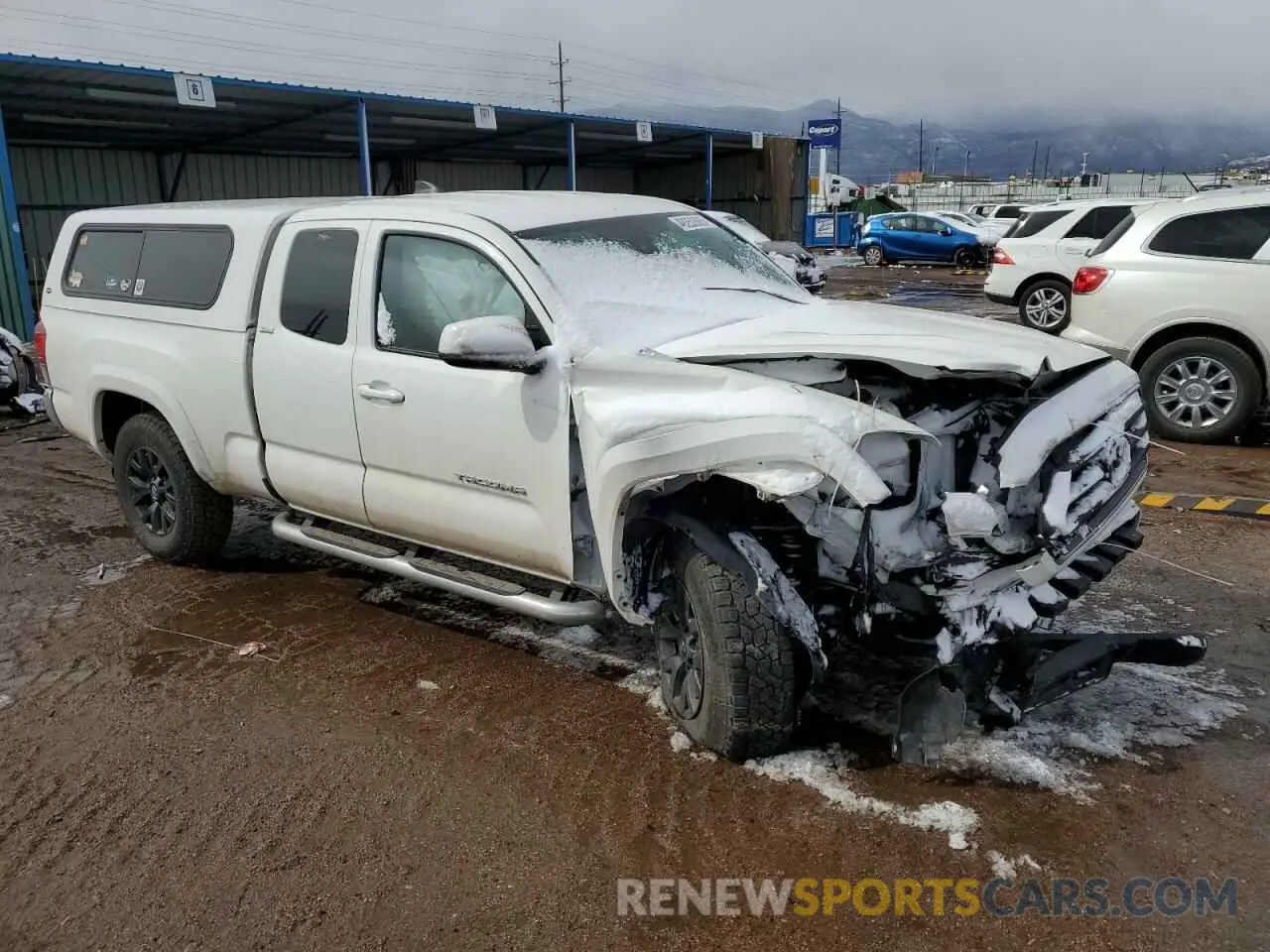 4 Photograph of a damaged car 3TYSZ5AN0MT009231 TOYOTA TACOMA 2021