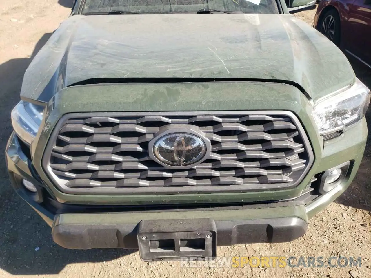 11 Photograph of a damaged car 3TYSZ5AN0MT035649 TOYOTA TACOMA 2021