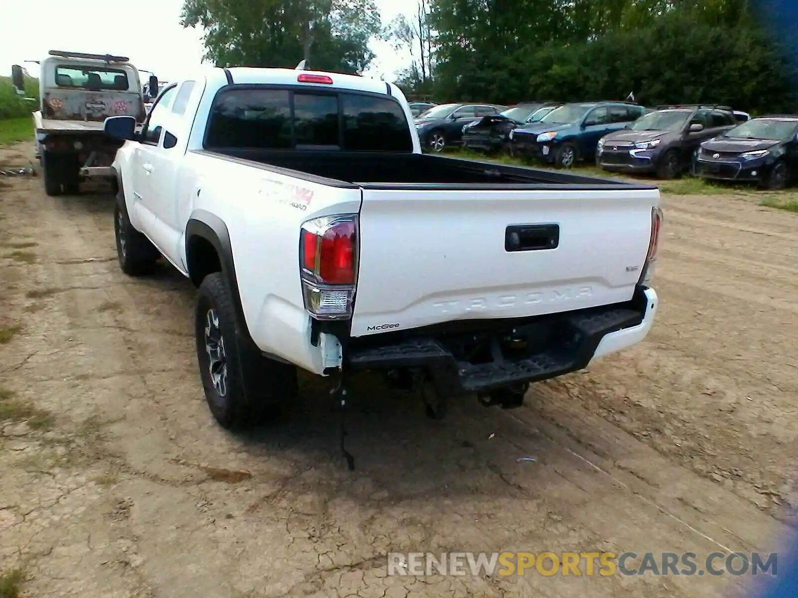 9 Photograph of a damaged car 3TYSZ5AN3MT036911 TOYOTA TACOMA 2021