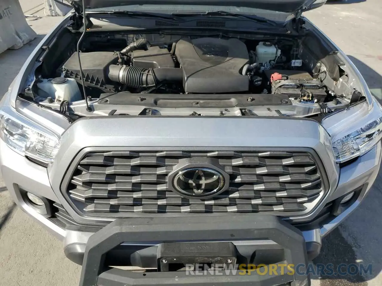 11 Photograph of a damaged car 3TYSZ5AN4MT017798 TOYOTA TACOMA 2021