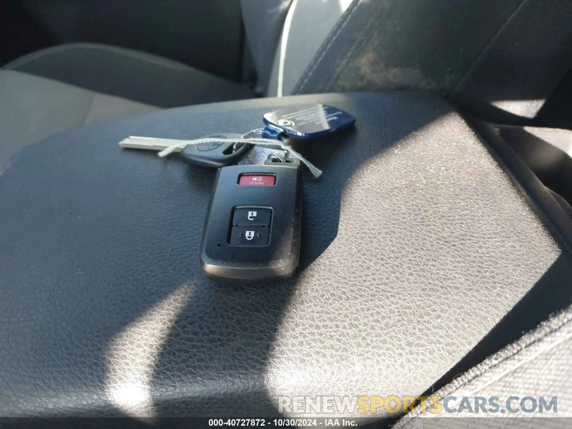 11 Photograph of a damaged car 3TYSZ5AN8MT014807 TOYOTA TACOMA 2021