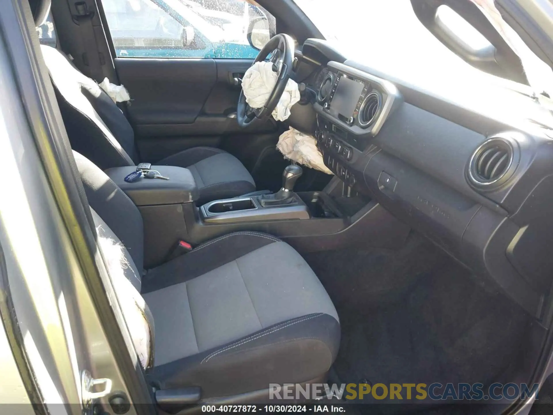 5 Photograph of a damaged car 3TYSZ5AN8MT014807 TOYOTA TACOMA 2021