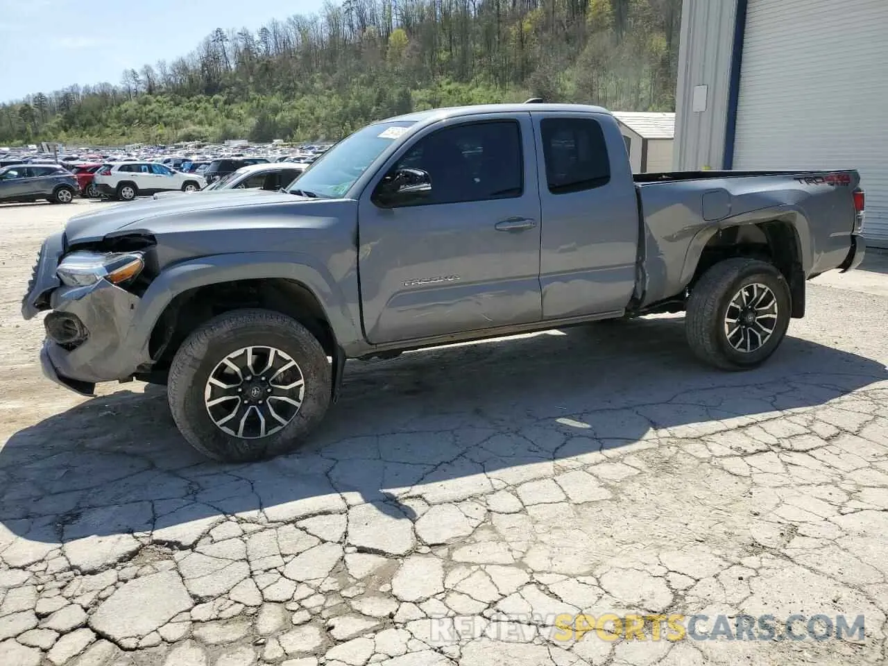 1 Photograph of a damaged car 3TYSZ5AN8MT016461 TOYOTA TACOMA 2021