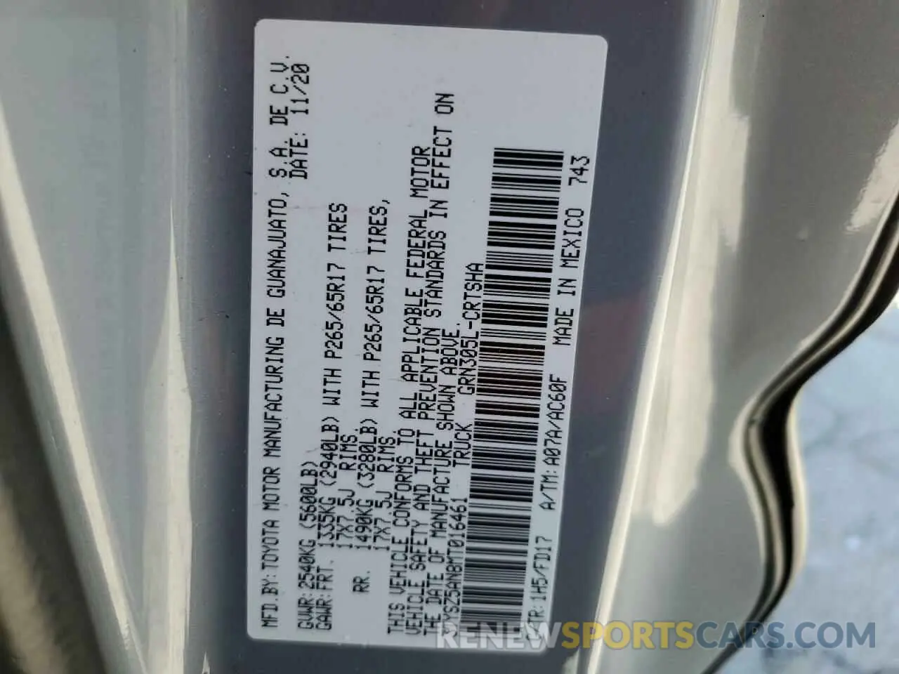 14 Photograph of a damaged car 3TYSZ5AN8MT016461 TOYOTA TACOMA 2021