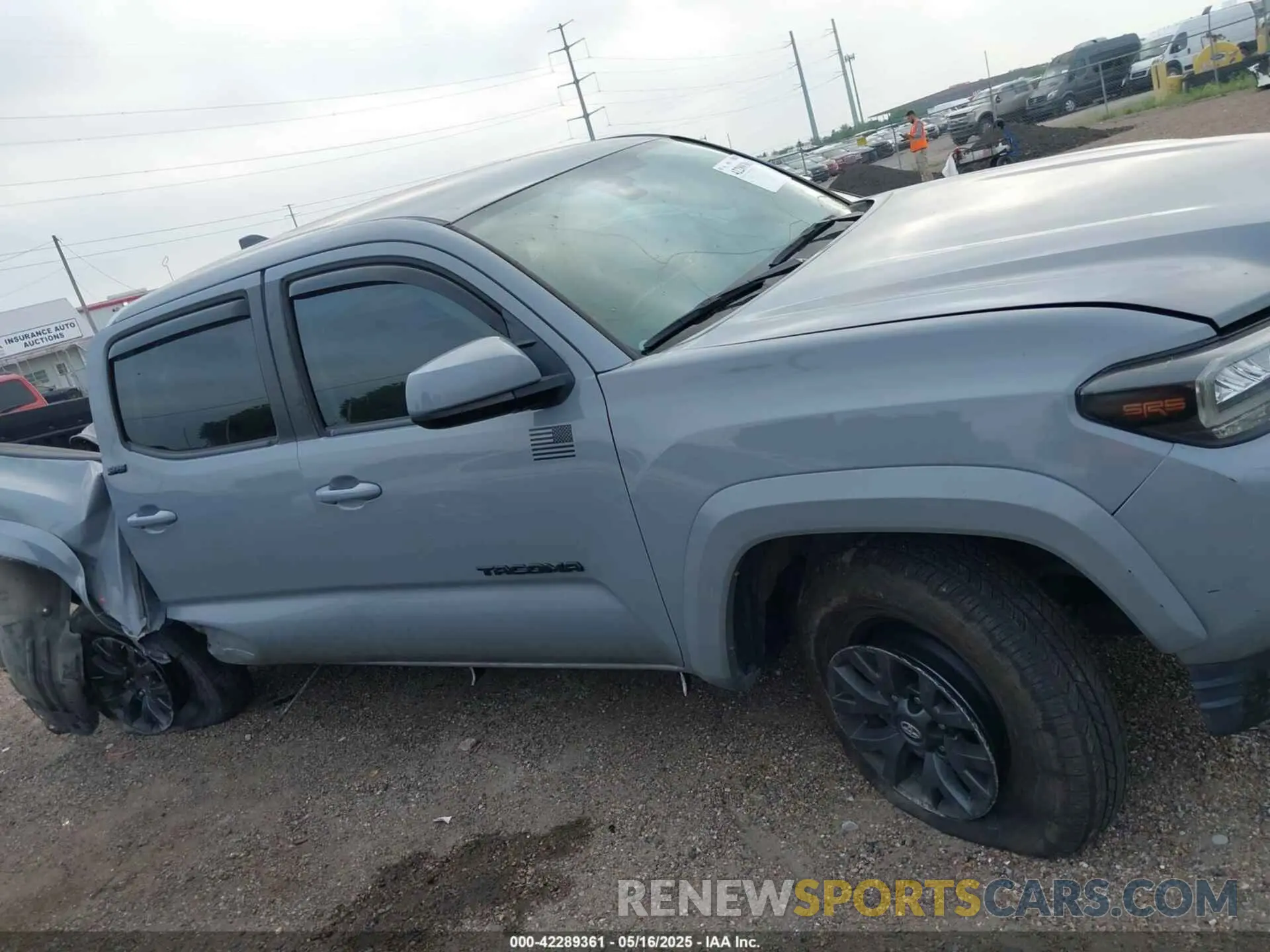 14 Photograph of a damaged car 5TFAX5GN3MX193319 TOYOTA TACOMA 2021