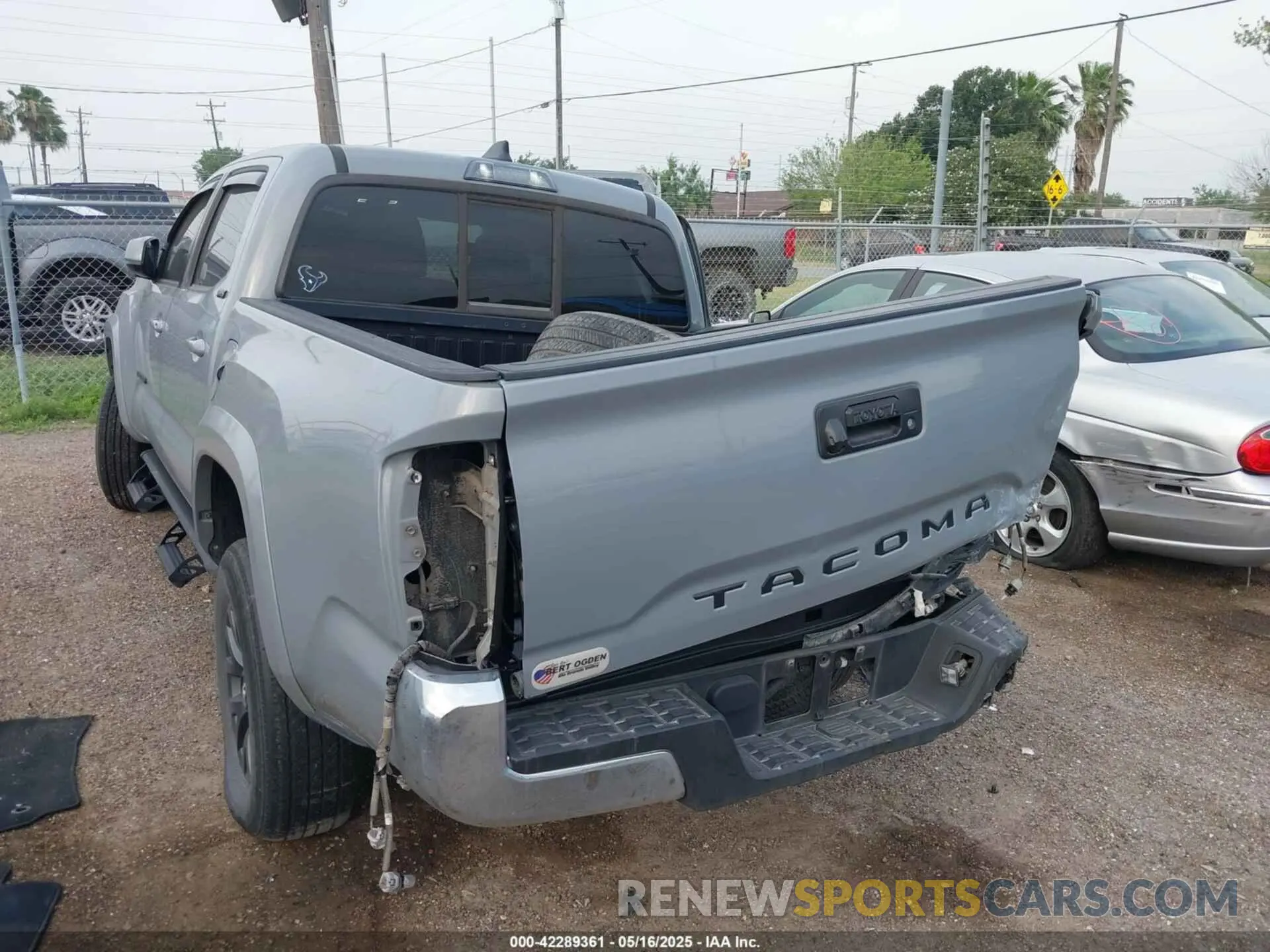 3 Photograph of a damaged car 5TFAX5GN3MX193319 TOYOTA TACOMA 2021