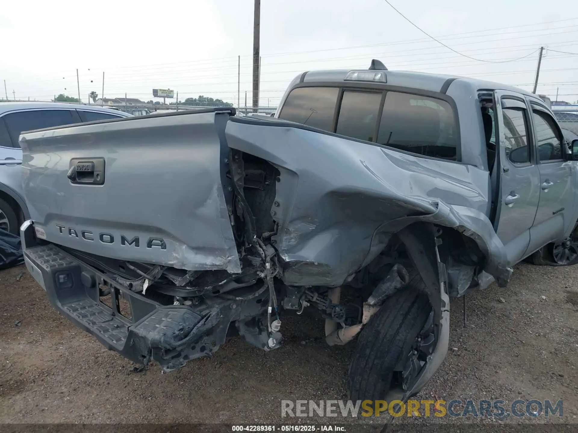 6 Photograph of a damaged car 5TFAX5GN3MX193319 TOYOTA TACOMA 2021