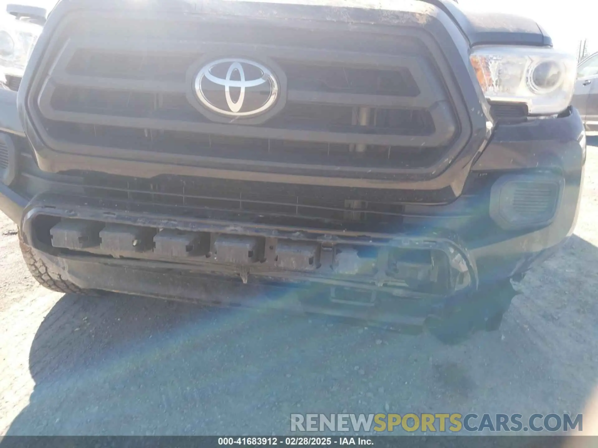 14 Photograph of a damaged car 5TFAX5GN3MX193613 TOYOTA TACOMA 2021