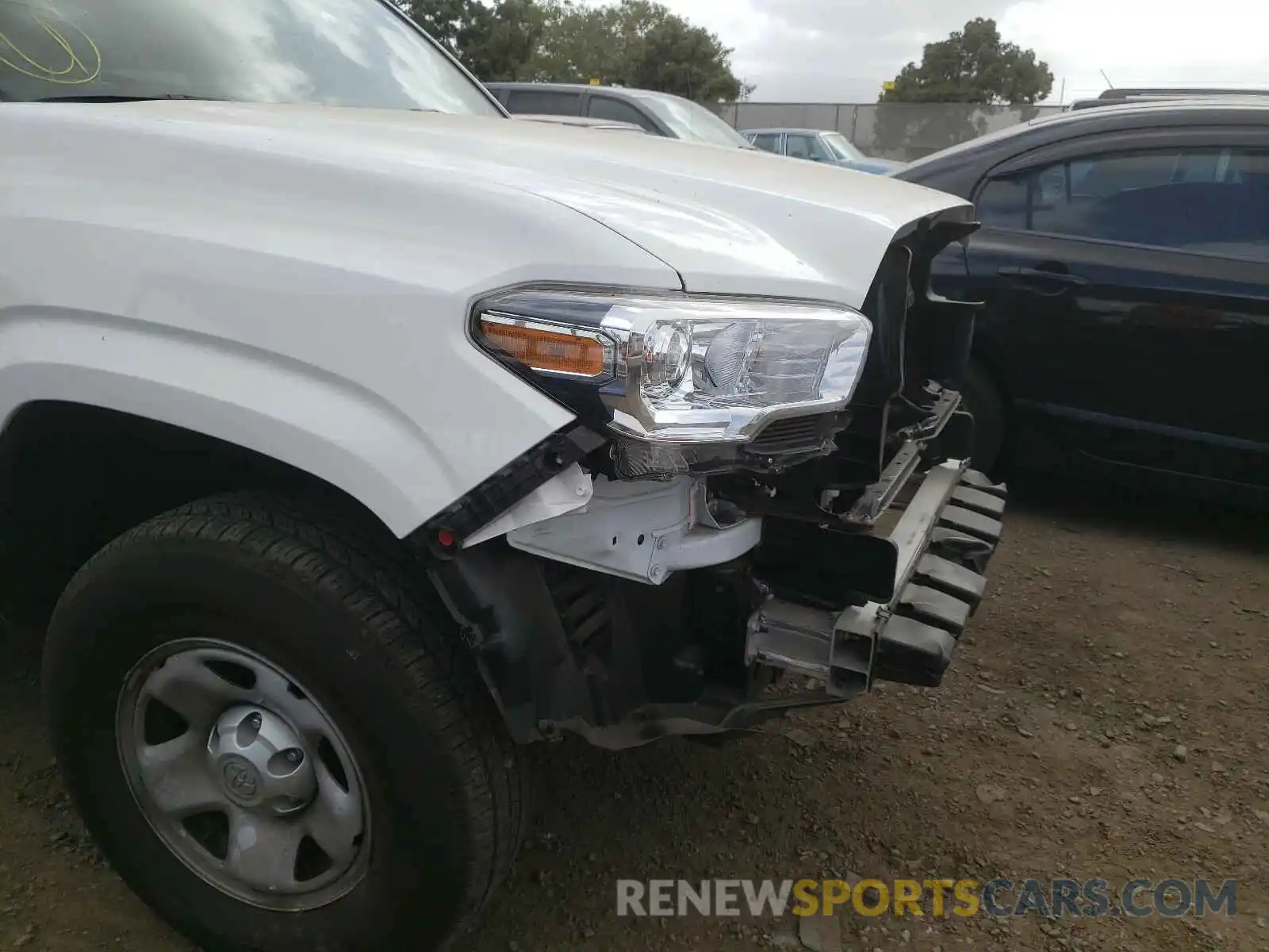 9 Photograph of a damaged car 5TFAX5GN5MX190180 TOYOTA TACOMA 2021