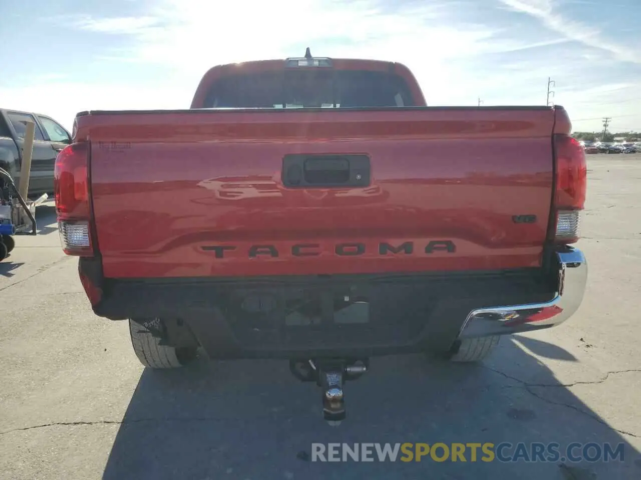 6 Photograph of a damaged car 5TFAZ5CN0MX096840 TOYOTA TACOMA 2021