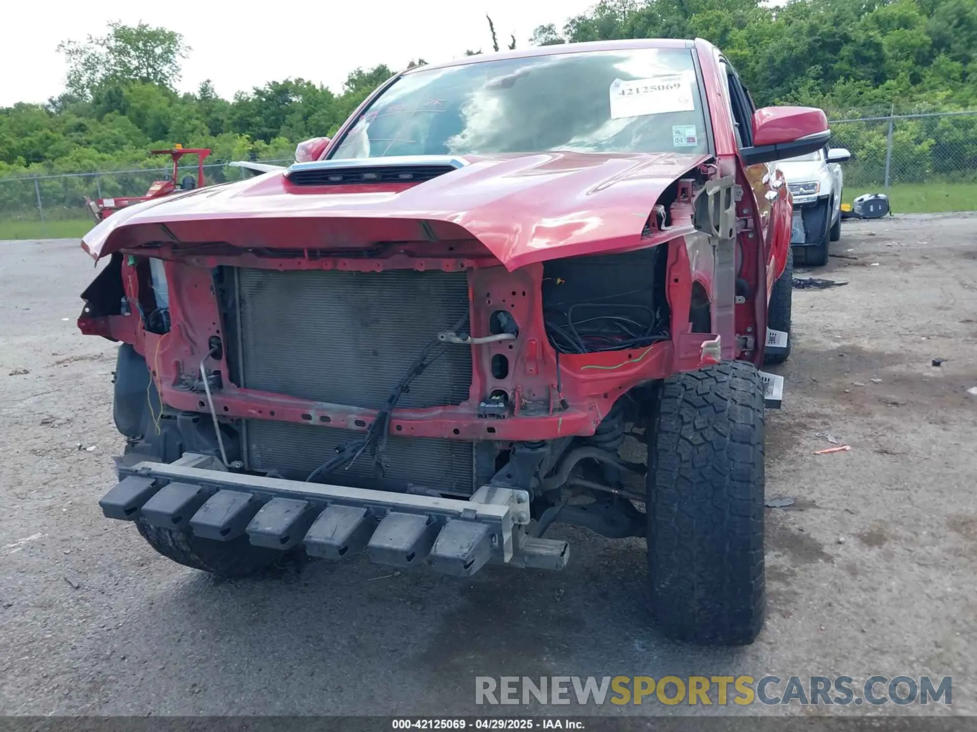 6 Photograph of a damaged car 5TFAZ5CN1MX104850 TOYOTA TACOMA 2021