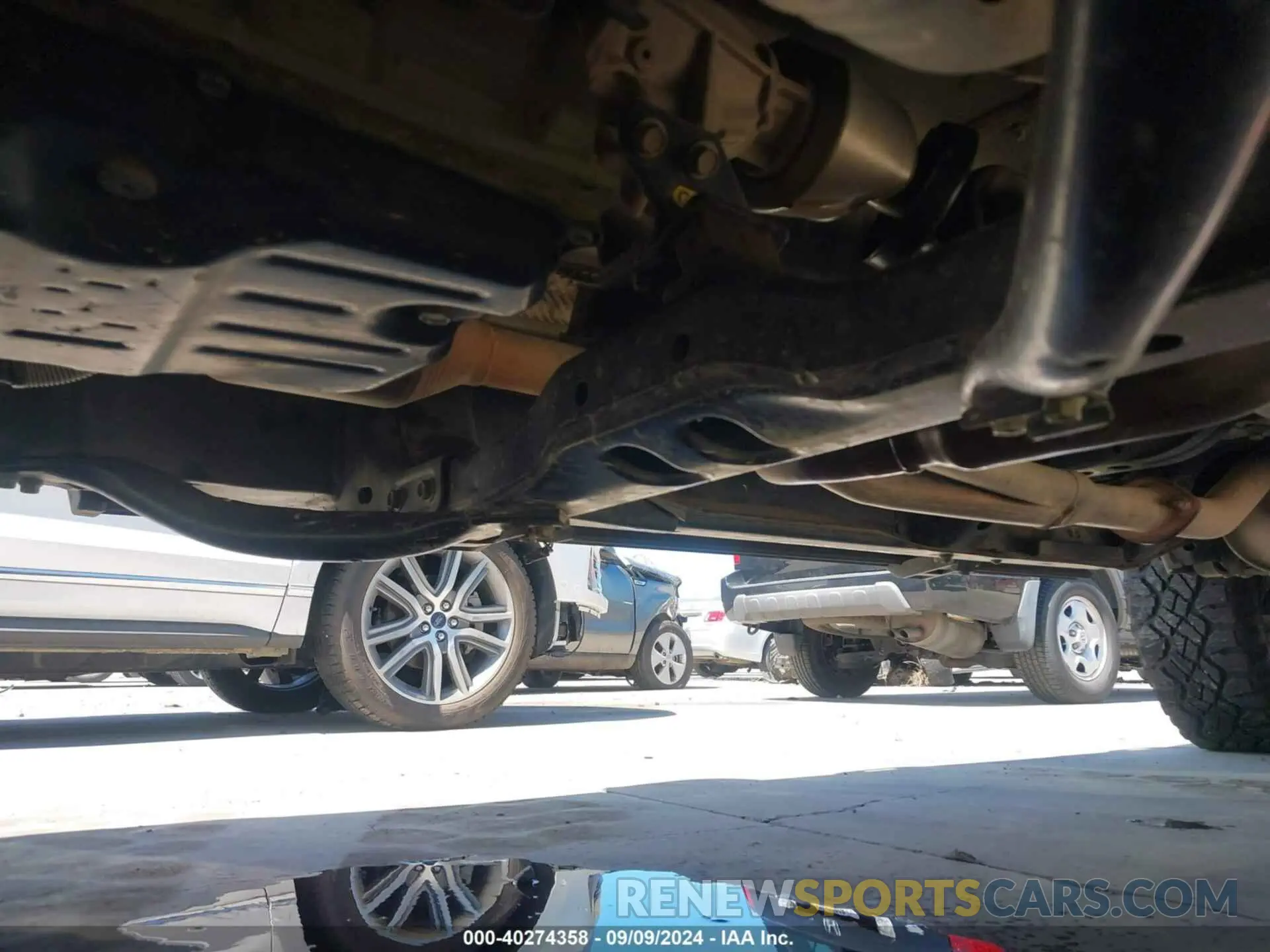 6 Photograph of a damaged car 5TFAZ5CN1MX107506 TOYOTA TACOMA 2021