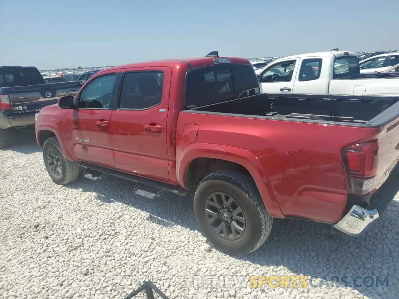 2 Photograph of a damaged car 5TFAZ5CN1MX114424 TOYOTA TACOMA 2021