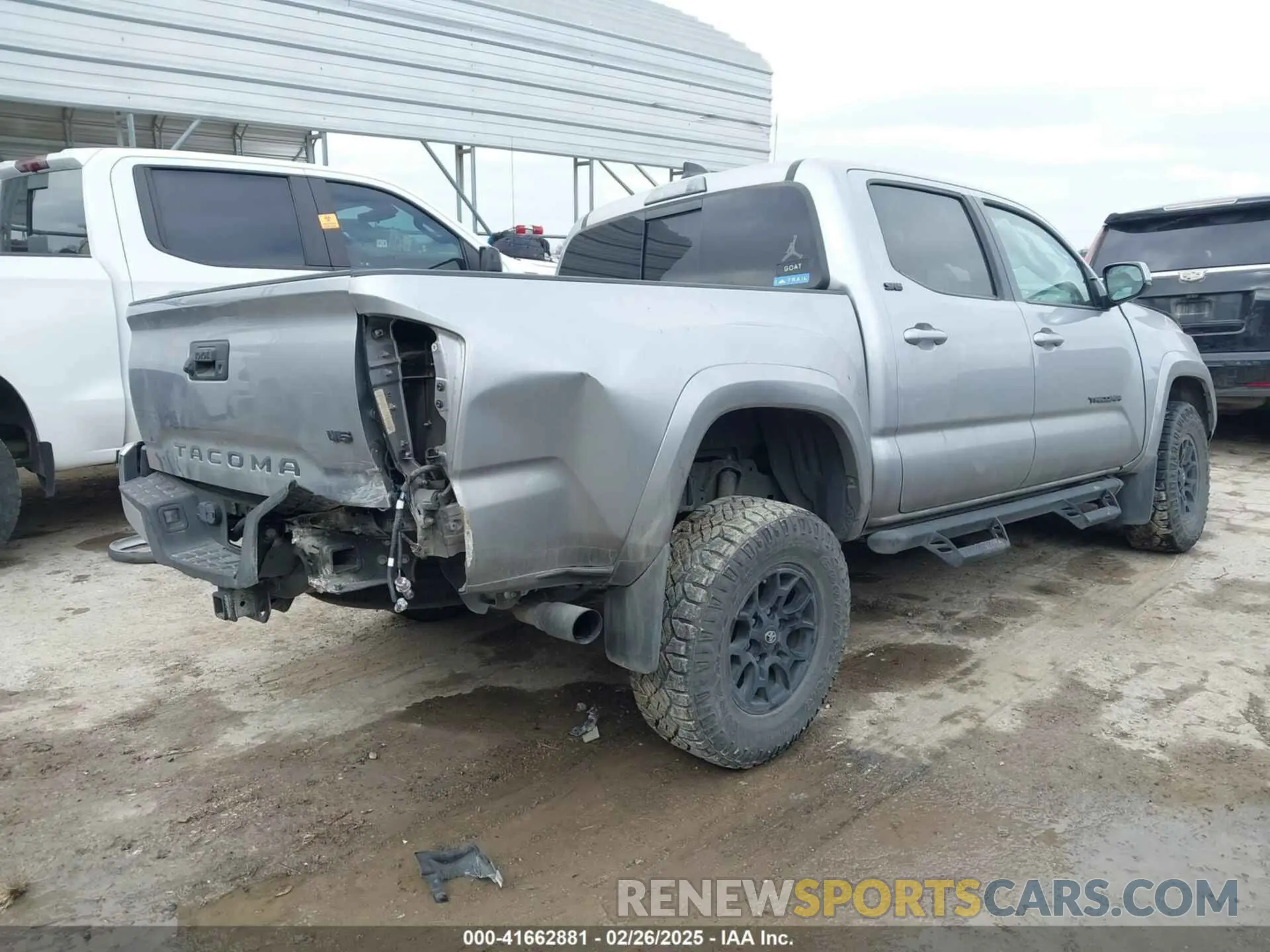 4 Photograph of a damaged car 5TFAZ5CN1MX116321 TOYOTA TACOMA 2021