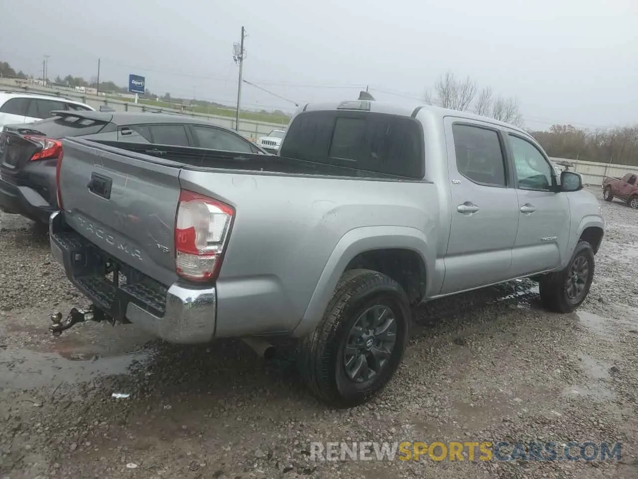 3 Photograph of a damaged car 5TFAZ5CN2MX104288 TOYOTA TACOMA 2021