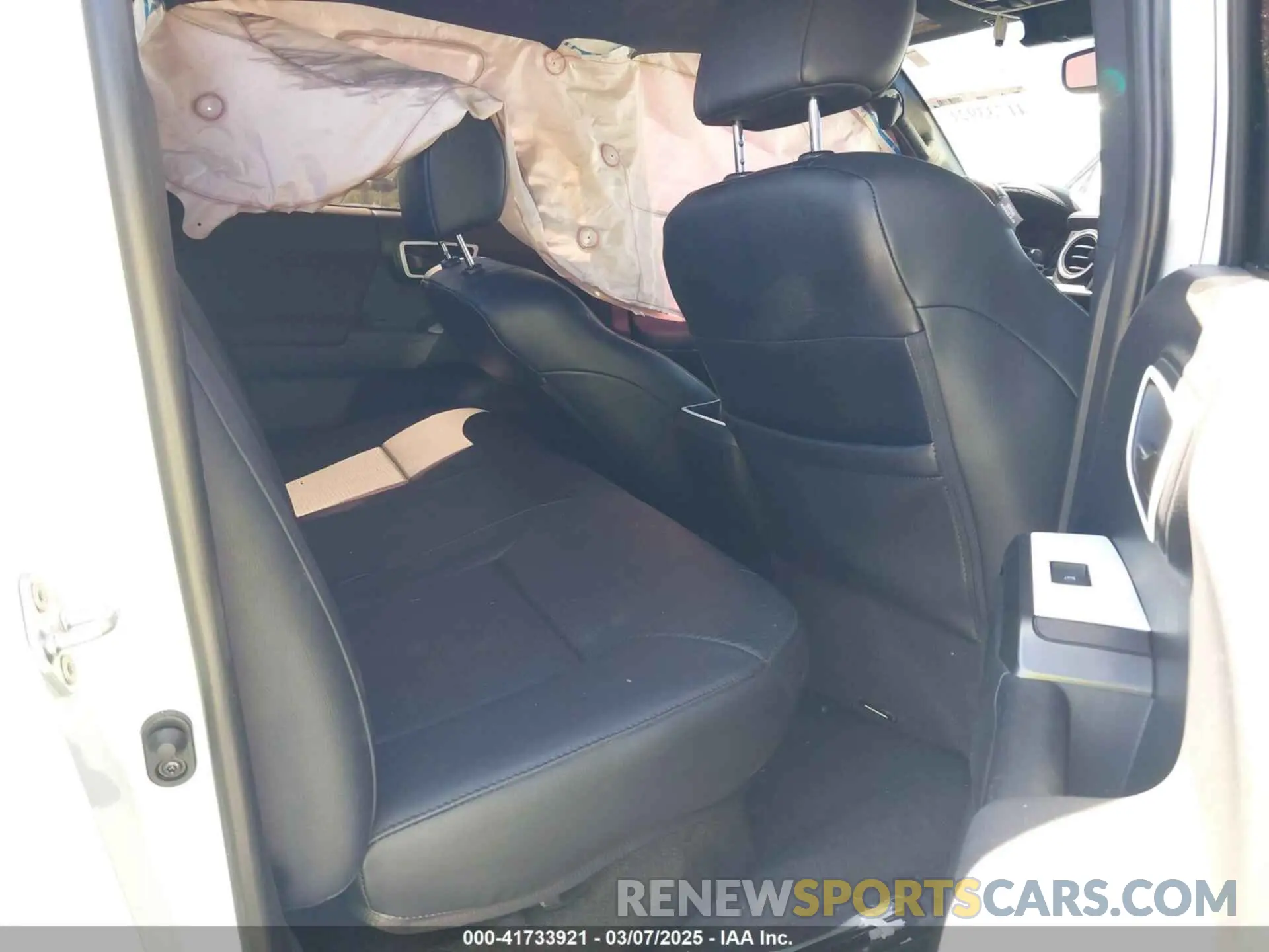 8 Photograph of a damaged car 5TFAZ5CN2MX114478 TOYOTA TACOMA 2021