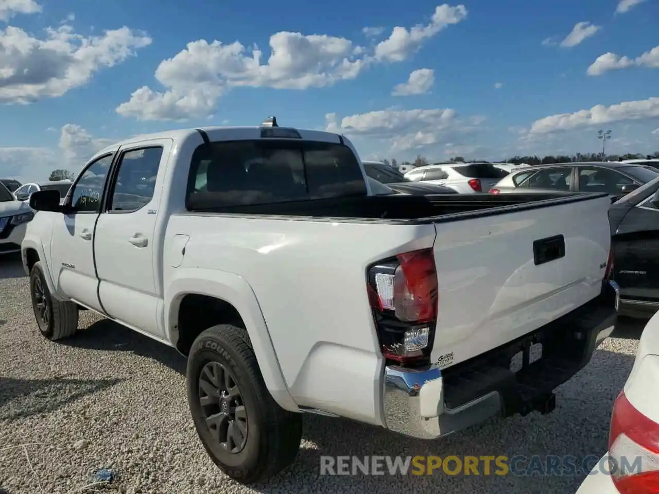 3 Photograph of a damaged car 5TFAZ5CN3MX095875 TOYOTA TACOMA 2021