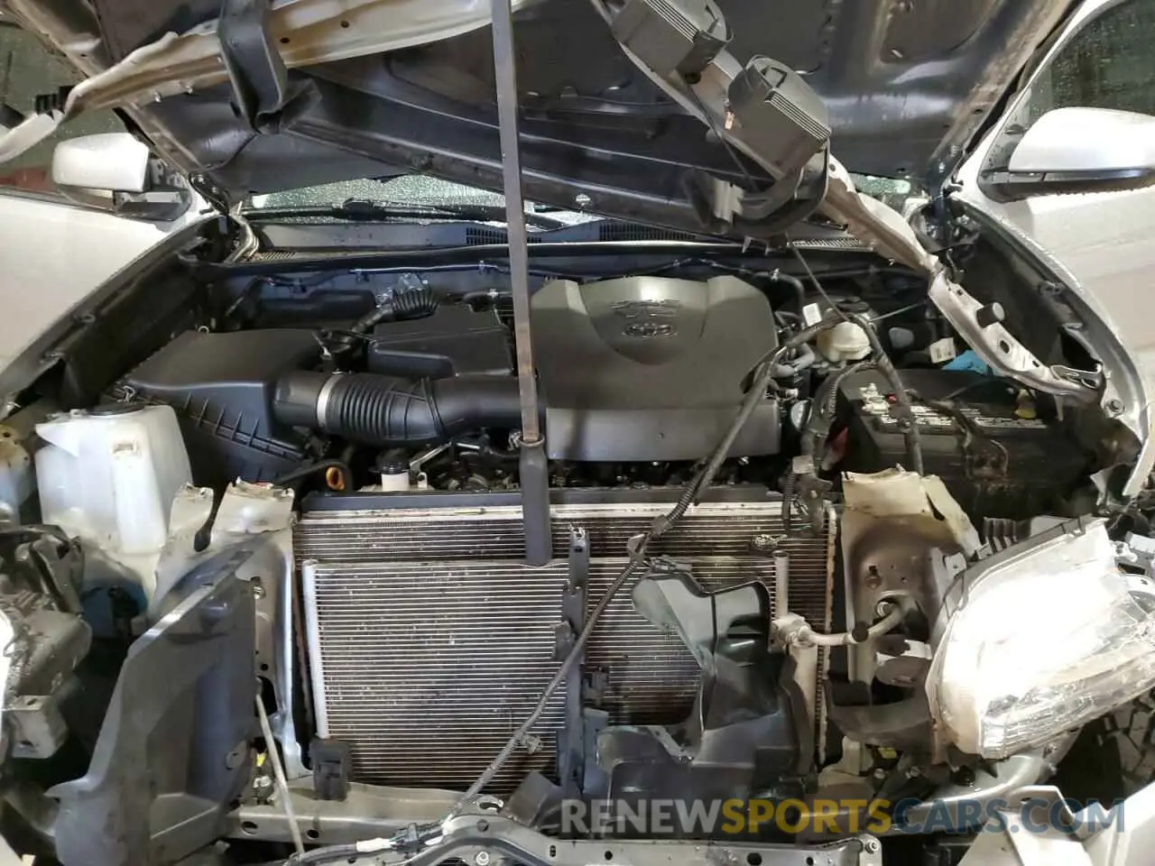 11 Photograph of a damaged car 5TFAZ5CN3MX107586 TOYOTA TACOMA 2021
