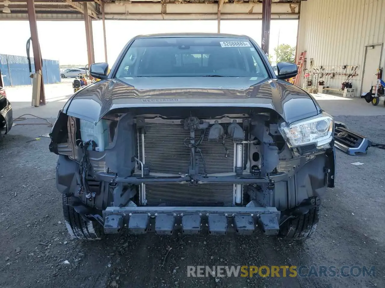5 Photograph of a damaged car 5TFAZ5CN4MX105040 TOYOTA TACOMA 2021