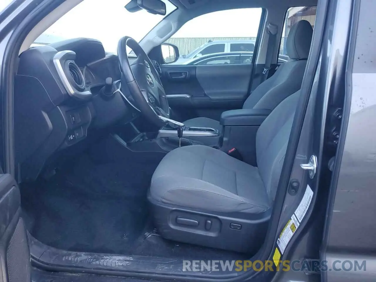 7 Photograph of a damaged car 5TFAZ5CN4MX105040 TOYOTA TACOMA 2021