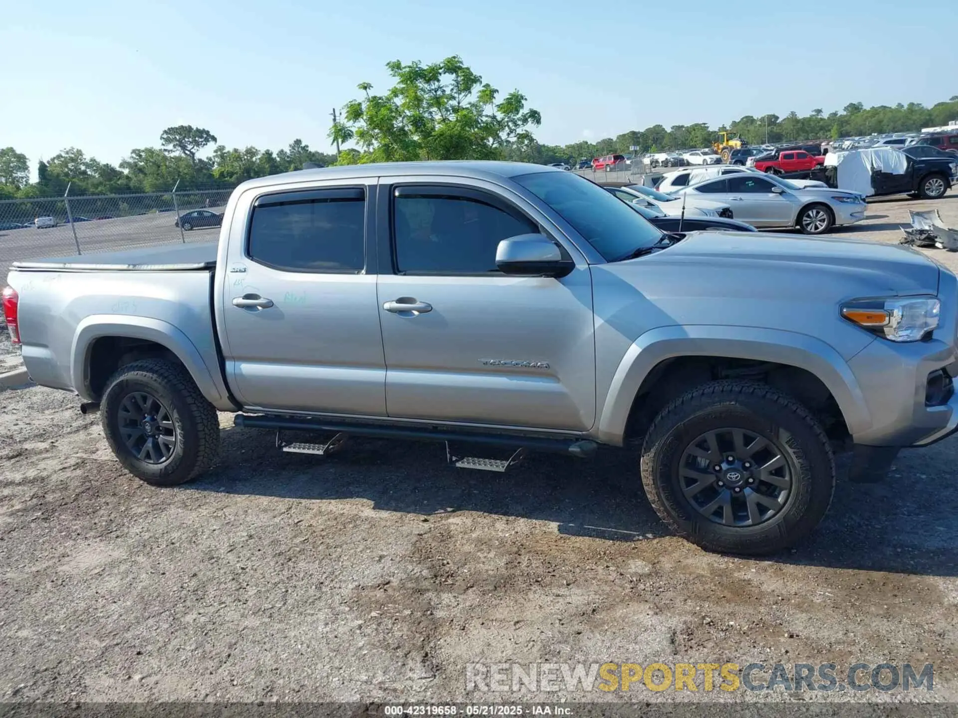 13 Photograph of a damaged car 5TFAZ5CN4MX108021 TOYOTA TACOMA 2021