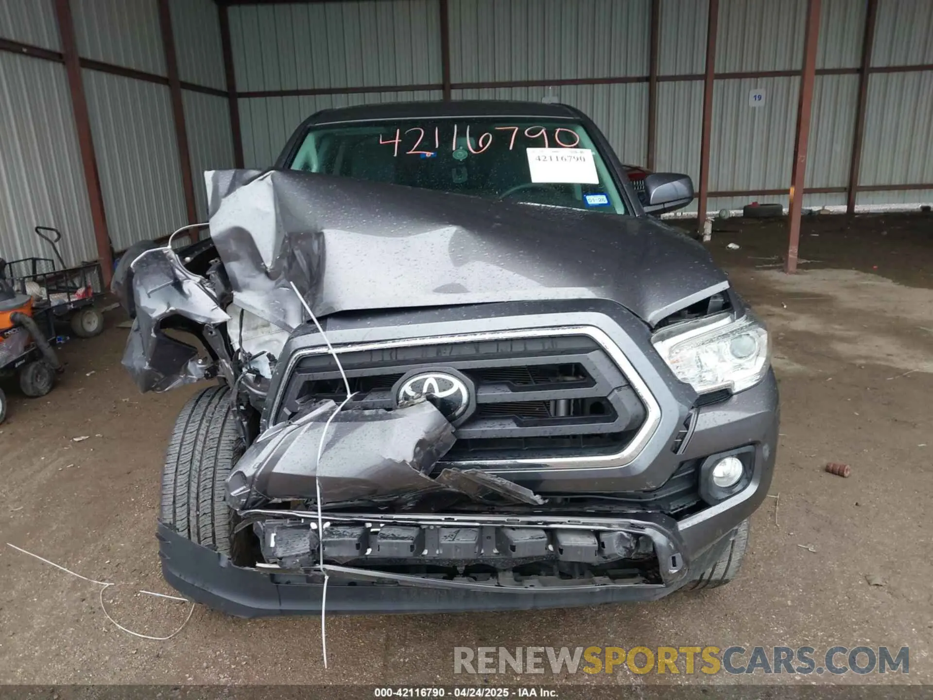 12 Photograph of a damaged car 5TFAZ5CN4MX116734 TOYOTA TACOMA 2021