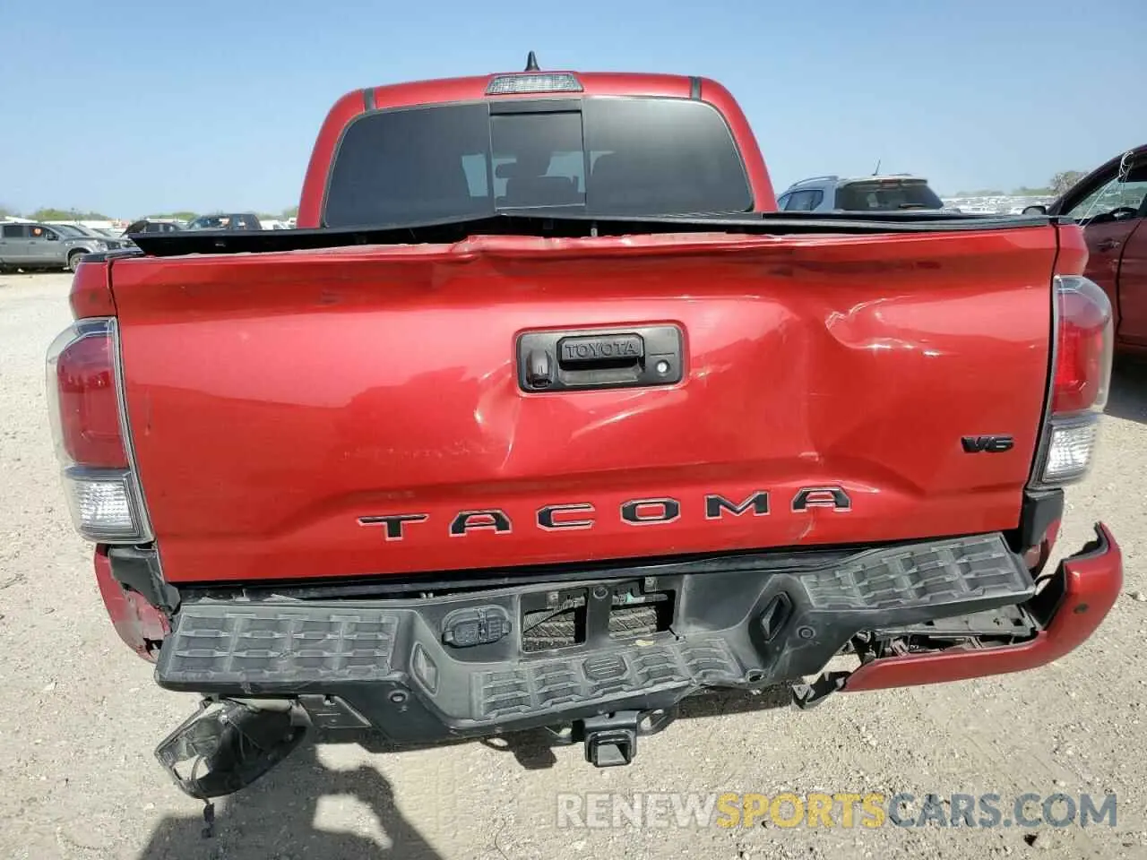 6 Photograph of a damaged car 5TFAZ5CN5MX101482 TOYOTA TACOMA 2021