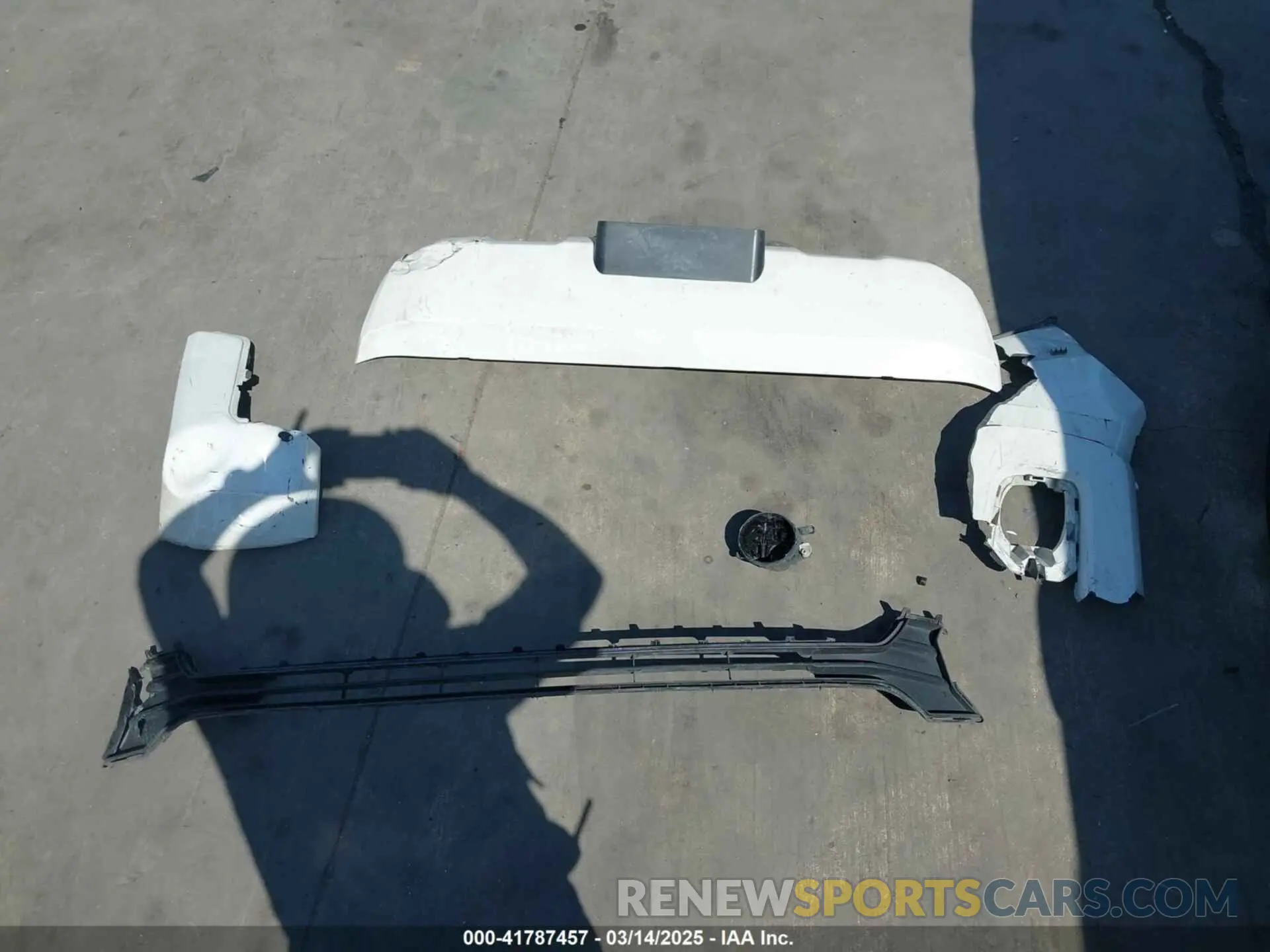 12 Photograph of a damaged car 5TFAZ5CN5MX107346 TOYOTA TACOMA 2021