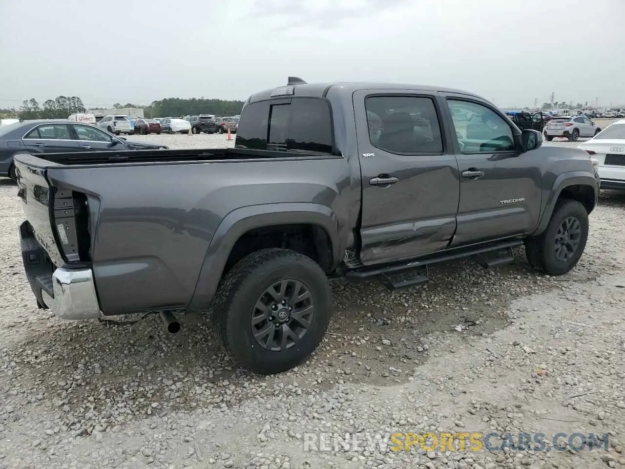 3 Photograph of a damaged car 5TFAZ5CN6MX098110 TOYOTA TACOMA 2021