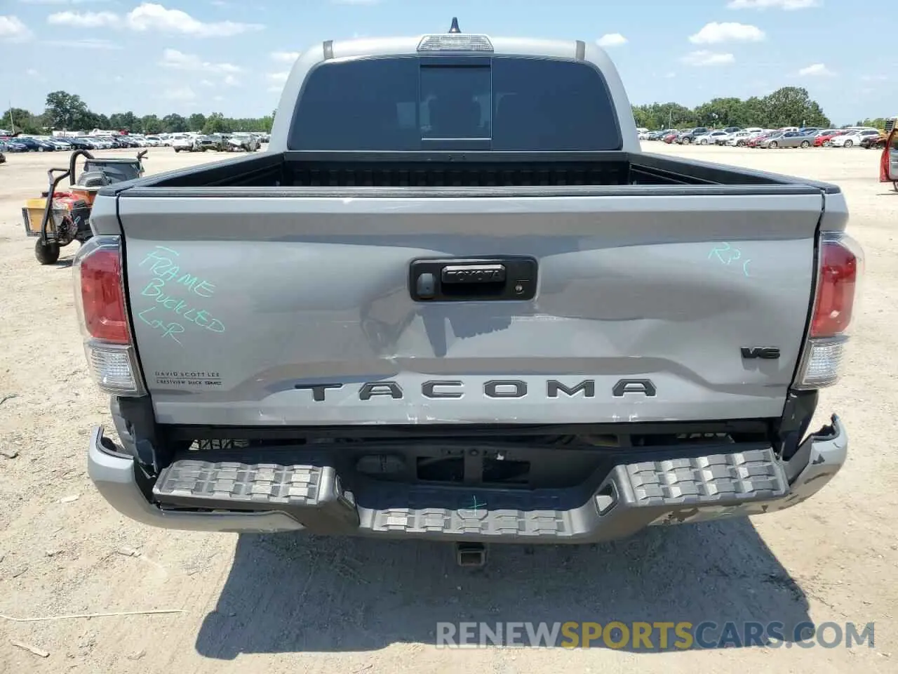 6 Photograph of a damaged car 5TFAZ5CN6MX116816 TOYOTA TACOMA 2021