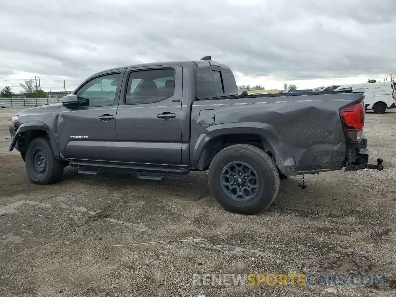 2 Photograph of a damaged car 5TFAZ5CN7MX098617 TOYOTA TACOMA 2021