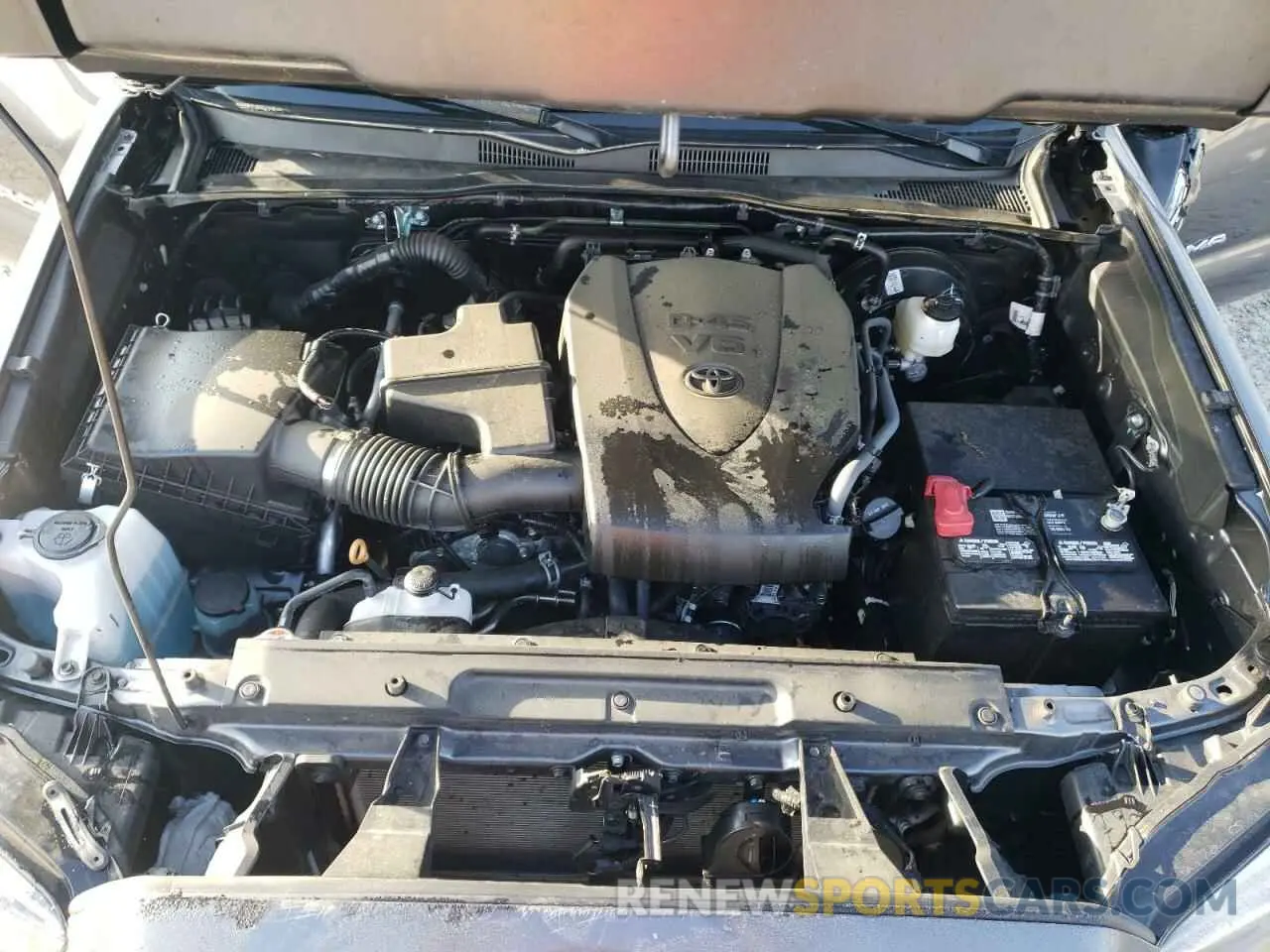 7 Photograph of a damaged car 5TFAZ5CN7MX113522 TOYOTA TACOMA 2021