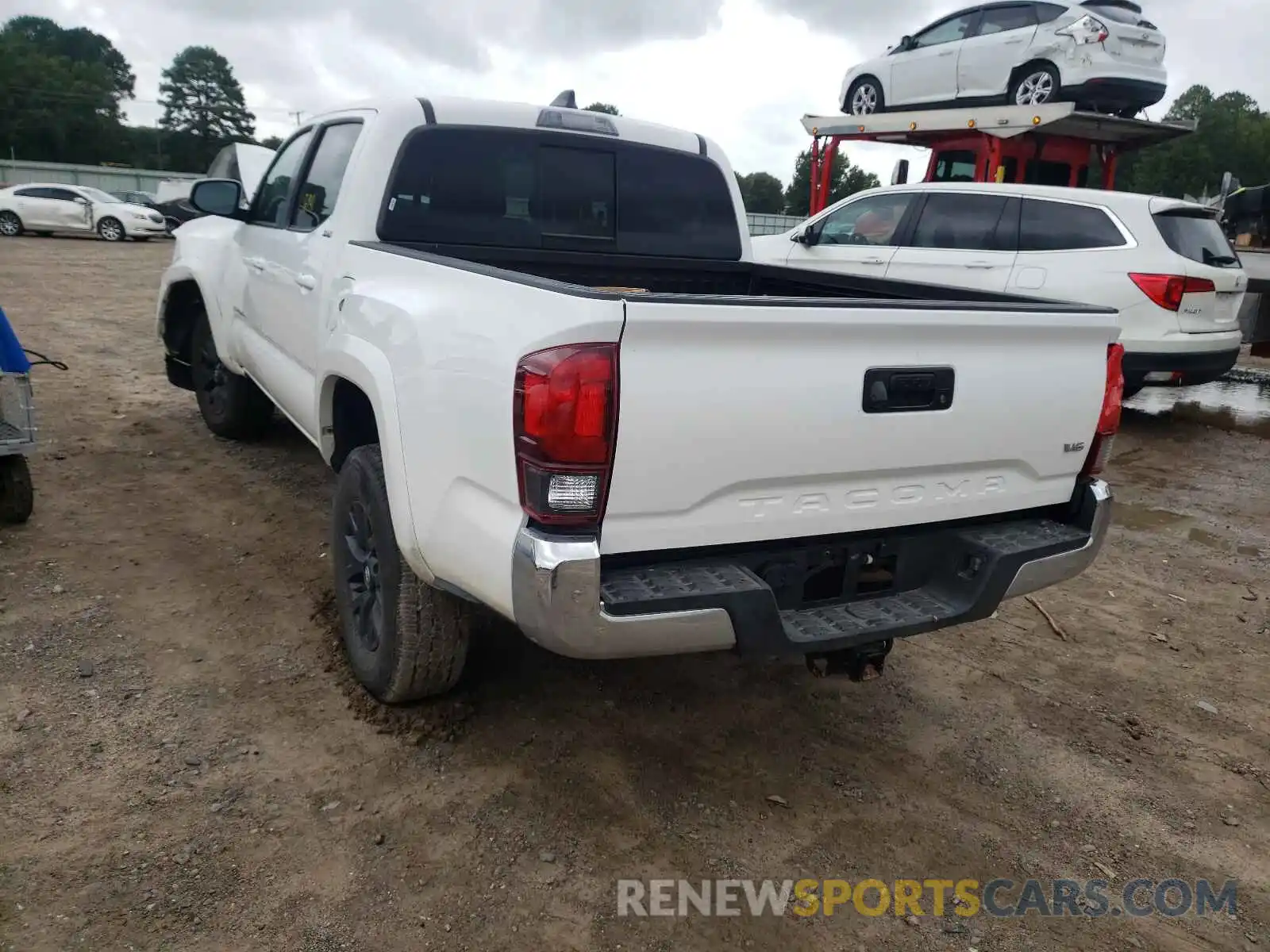 3 Photograph of a damaged car 5TFAZ5CN8MX106031 TOYOTA TACOMA 2021