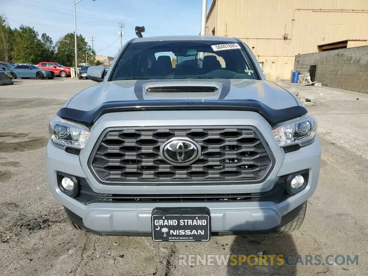 5 Photograph of a damaged car 5TFAZ5CN8MX111794 TOYOTA TACOMA 2021