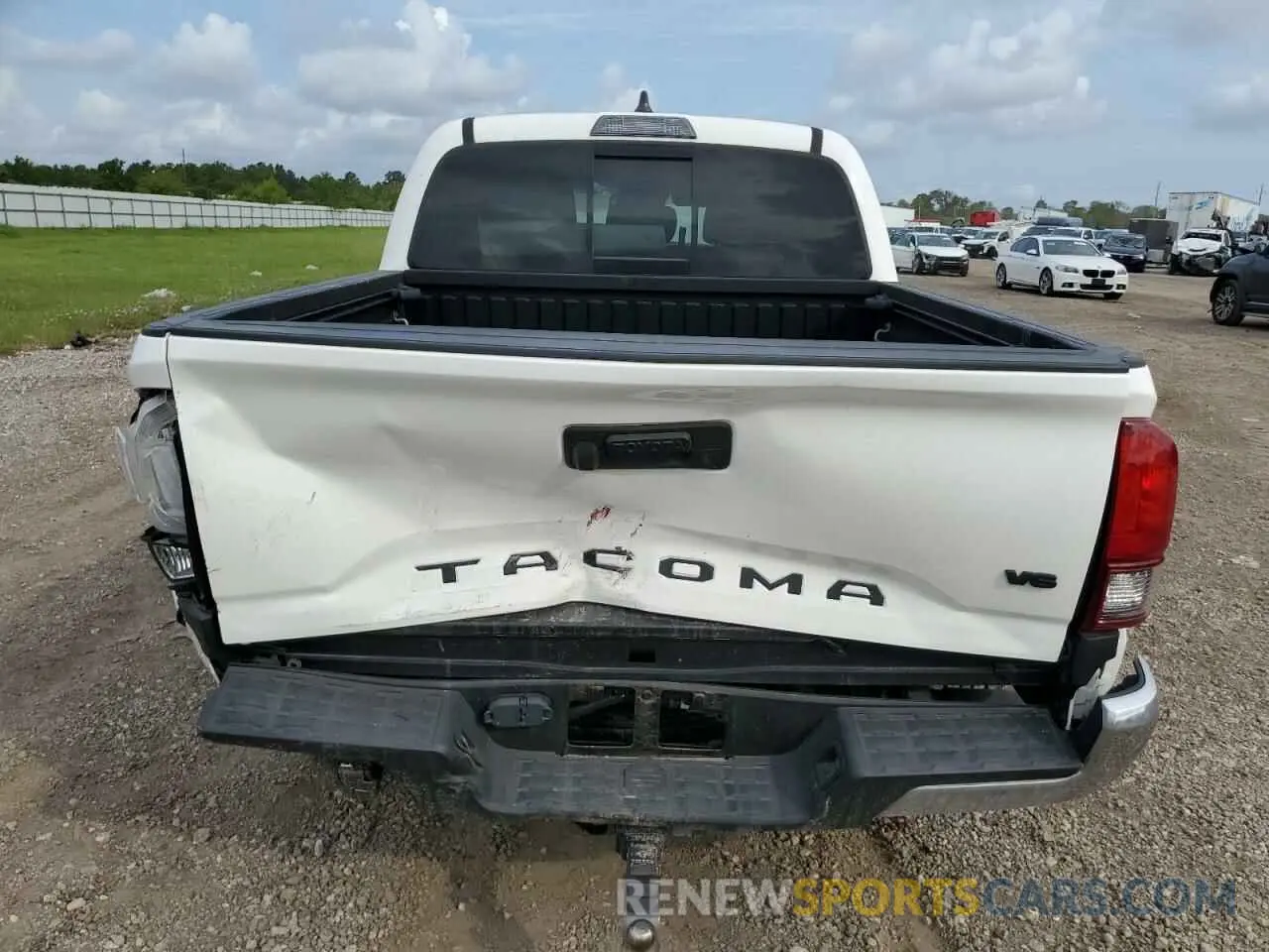 6 Photograph of a damaged car 5TFAZ5CN9MX109150 TOYOTA TACOMA 2021