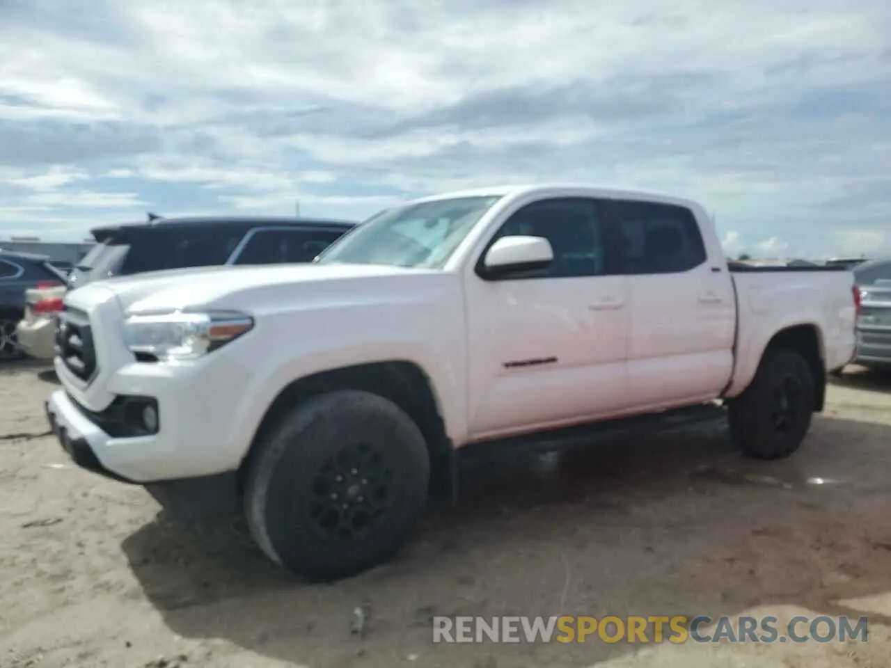 1 Photograph of a damaged car 5TFAZ5CN9MX109780 TOYOTA TACOMA 2021