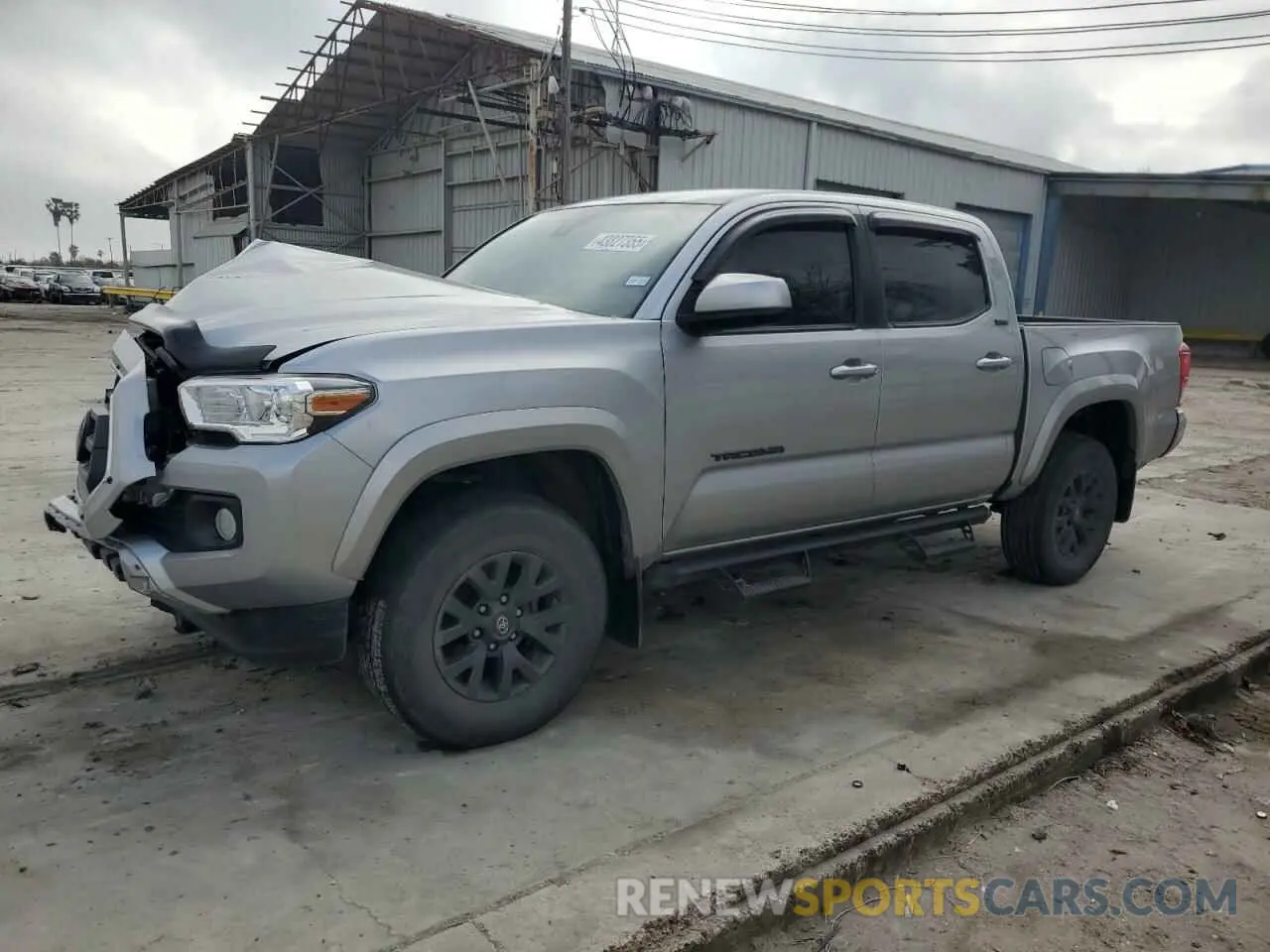 1 Photograph of a damaged car 5TFAZ5CN9MX113442 TOYOTA TACOMA 2021