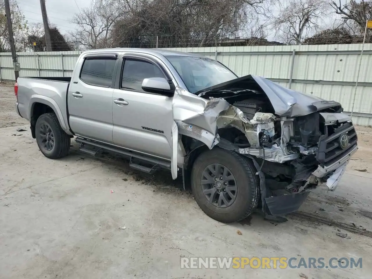 4 Photograph of a damaged car 5TFAZ5CN9MX113442 TOYOTA TACOMA 2021