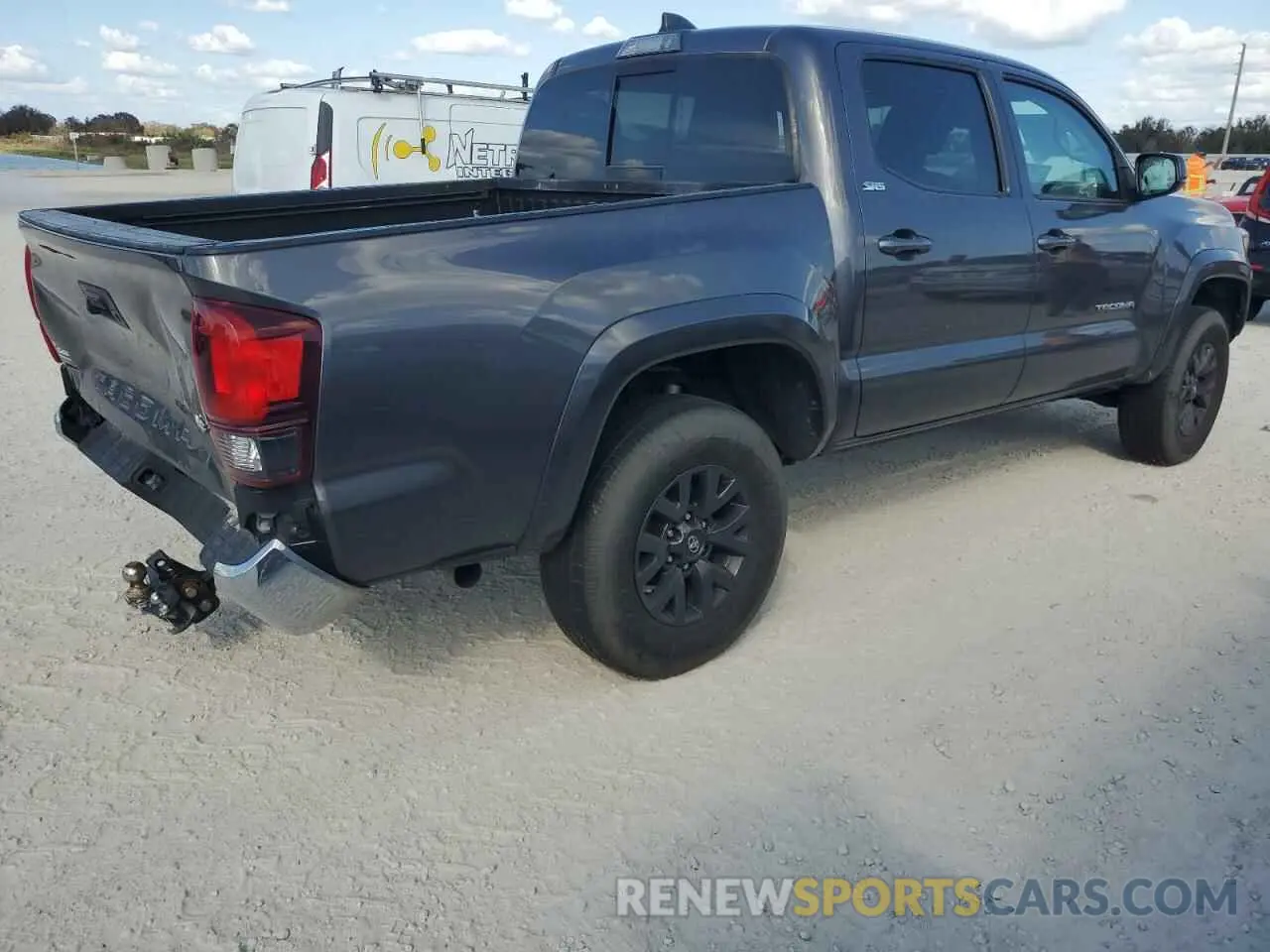3 Photograph of a damaged car 5TFAZ5CNXMX100652 TOYOTA TACOMA 2021