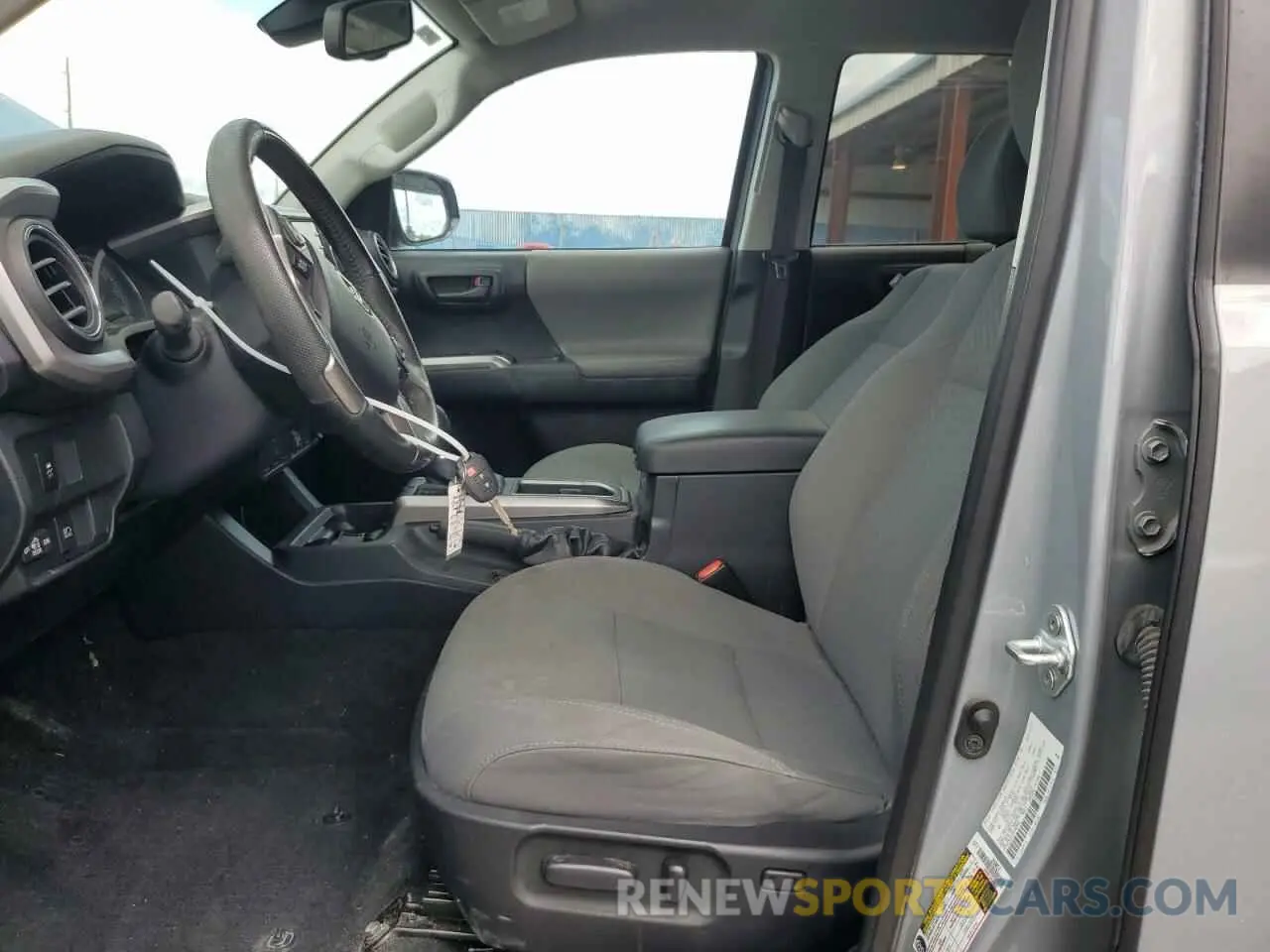 7 Photograph of a damaged car 5TFAZ5CNXMX102031 TOYOTA TACOMA 2021