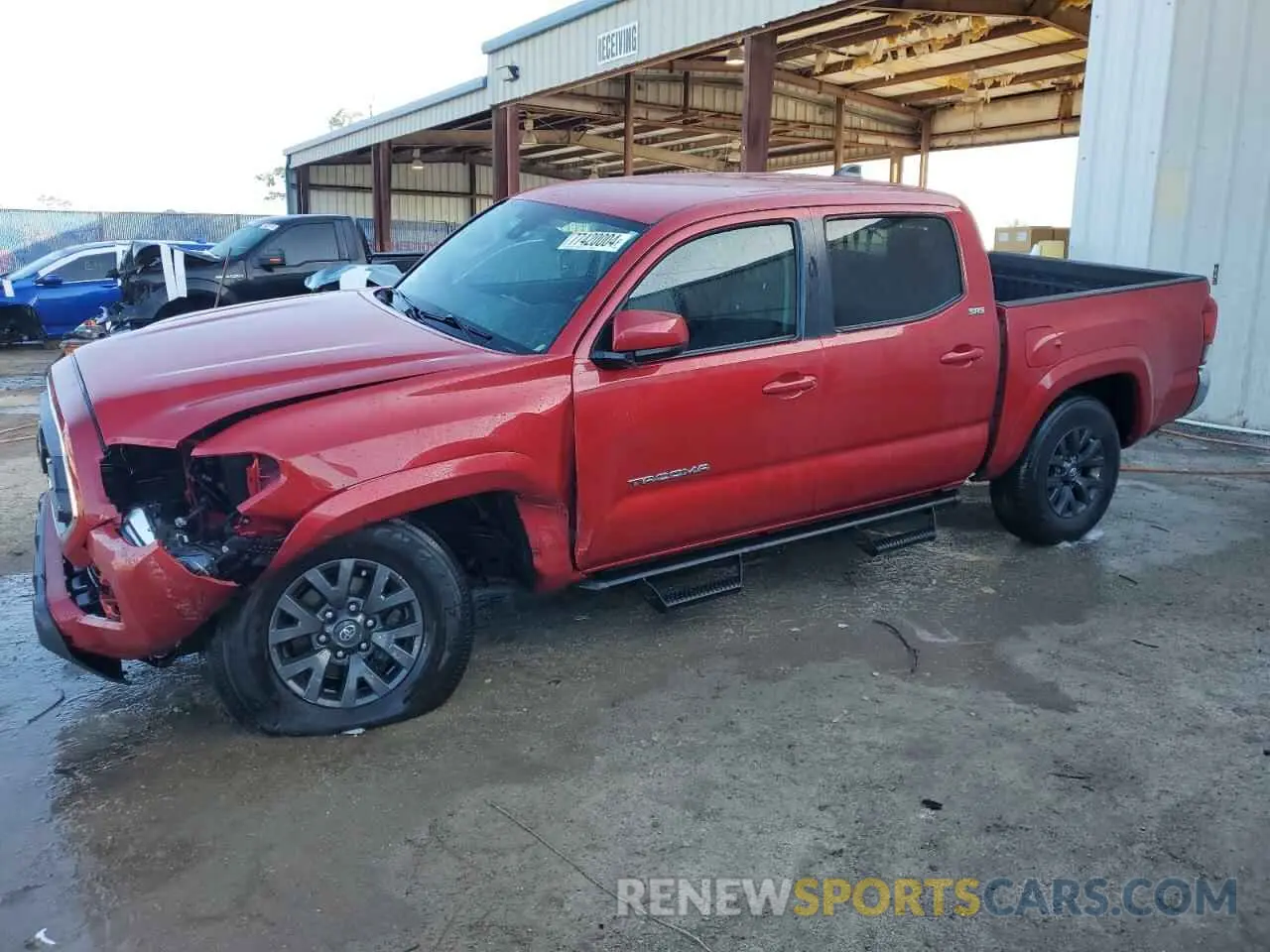 1 Photograph of a damaged car 5TFCZ5AN0MX261605 TOYOTA TACOMA 2021