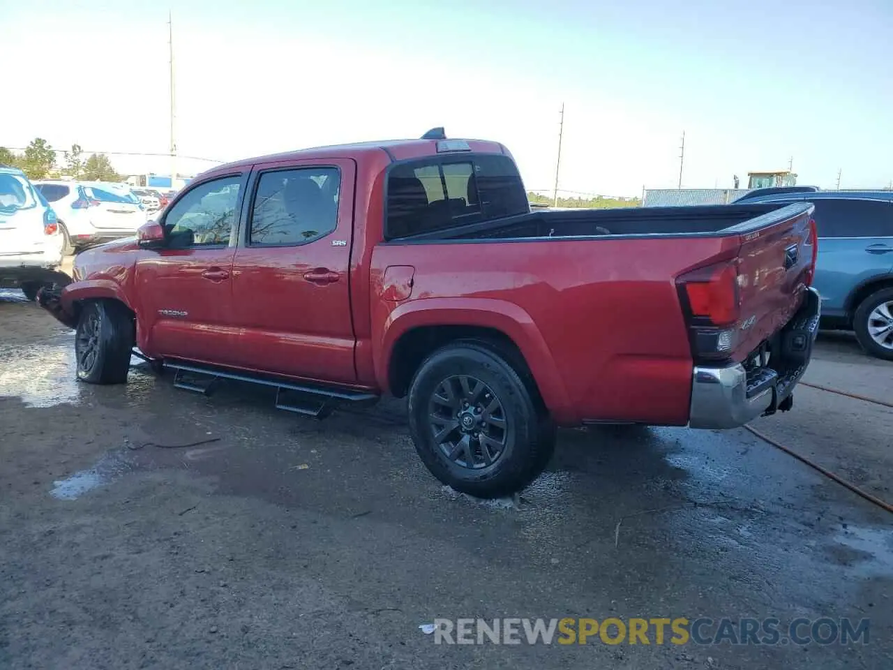 2 Photograph of a damaged car 5TFCZ5AN0MX261605 TOYOTA TACOMA 2021