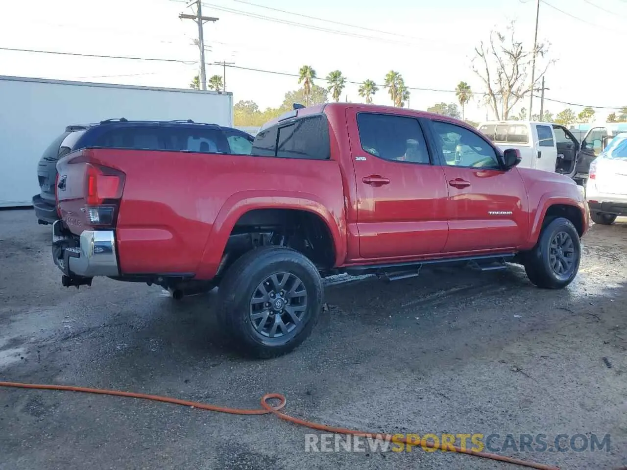 3 Photograph of a damaged car 5TFCZ5AN0MX261605 TOYOTA TACOMA 2021